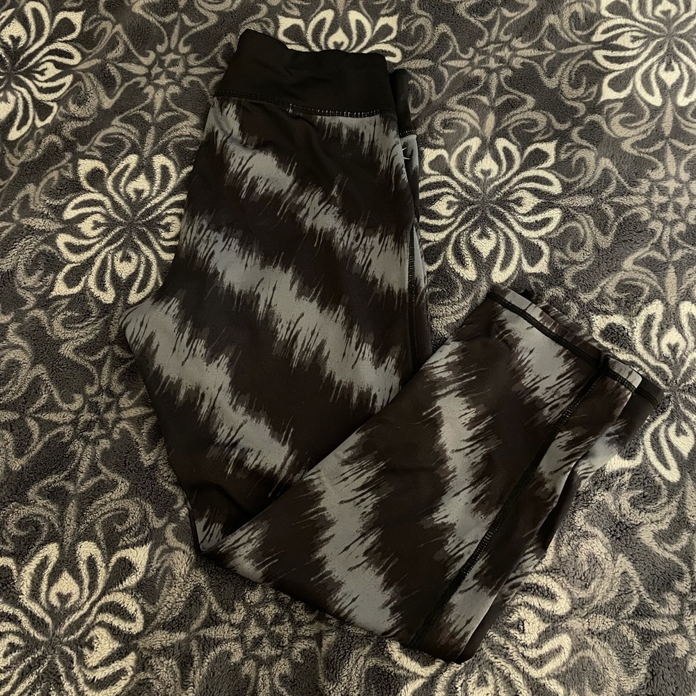 Women’s Danskin work out leggings